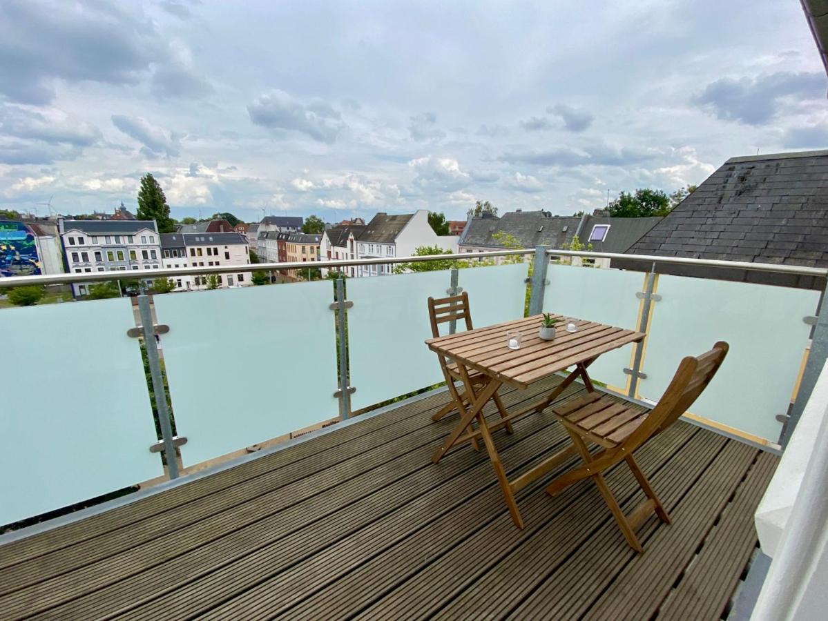 Woelkchen - Wohnung Mit Balkon, Holzdielen & Tv Bremerhaven Dış mekan fotoğraf