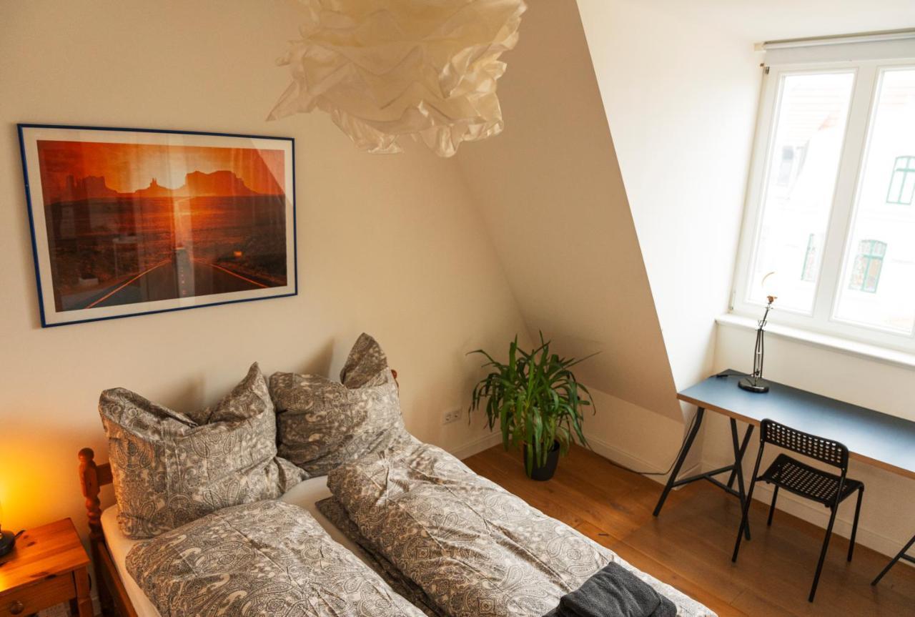 Woelkchen - Wohnung Mit Balkon, Holzdielen & Tv Bremerhaven Dış mekan fotoğraf
